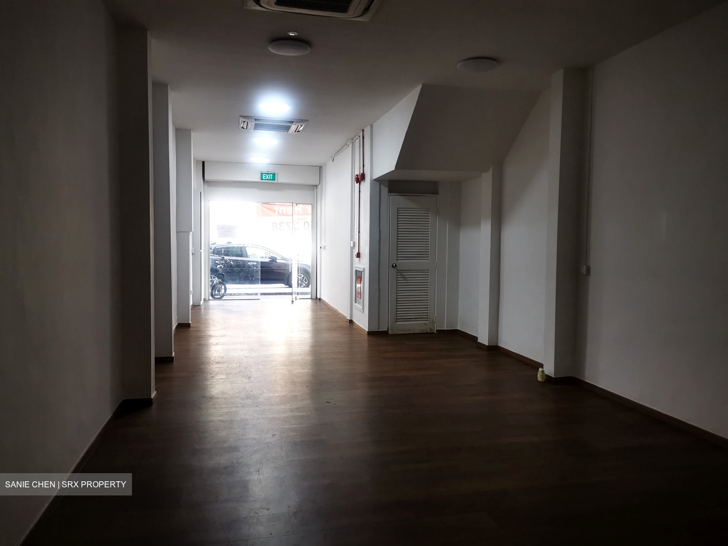 Geylang Road (D14), Retail #487337721